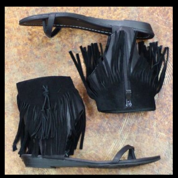 NEW Black Very Volatile BOHO Flat Fringe Sandals - Picture 5 of 6